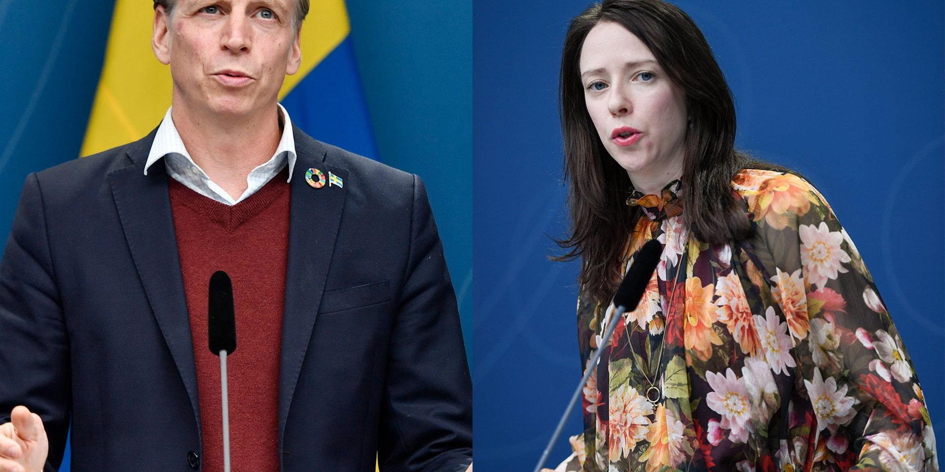 Miljö- och klimatminister Per Bolund (MP) och finansmarknadsminister Åsa Lindhagen (MP) mötte bankerna för ett samtal om bankernas roll i klimatomställningen. Arkivbild.