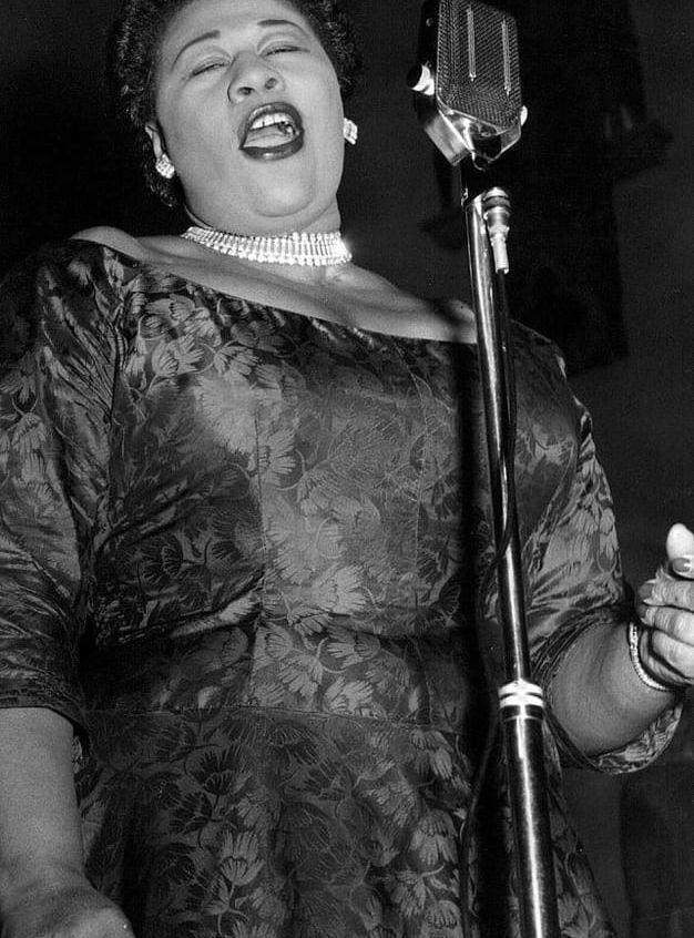 Ella Fitzgerald var hemlös innan slog igenom och blev "drottningen av jazz". Bild: TT