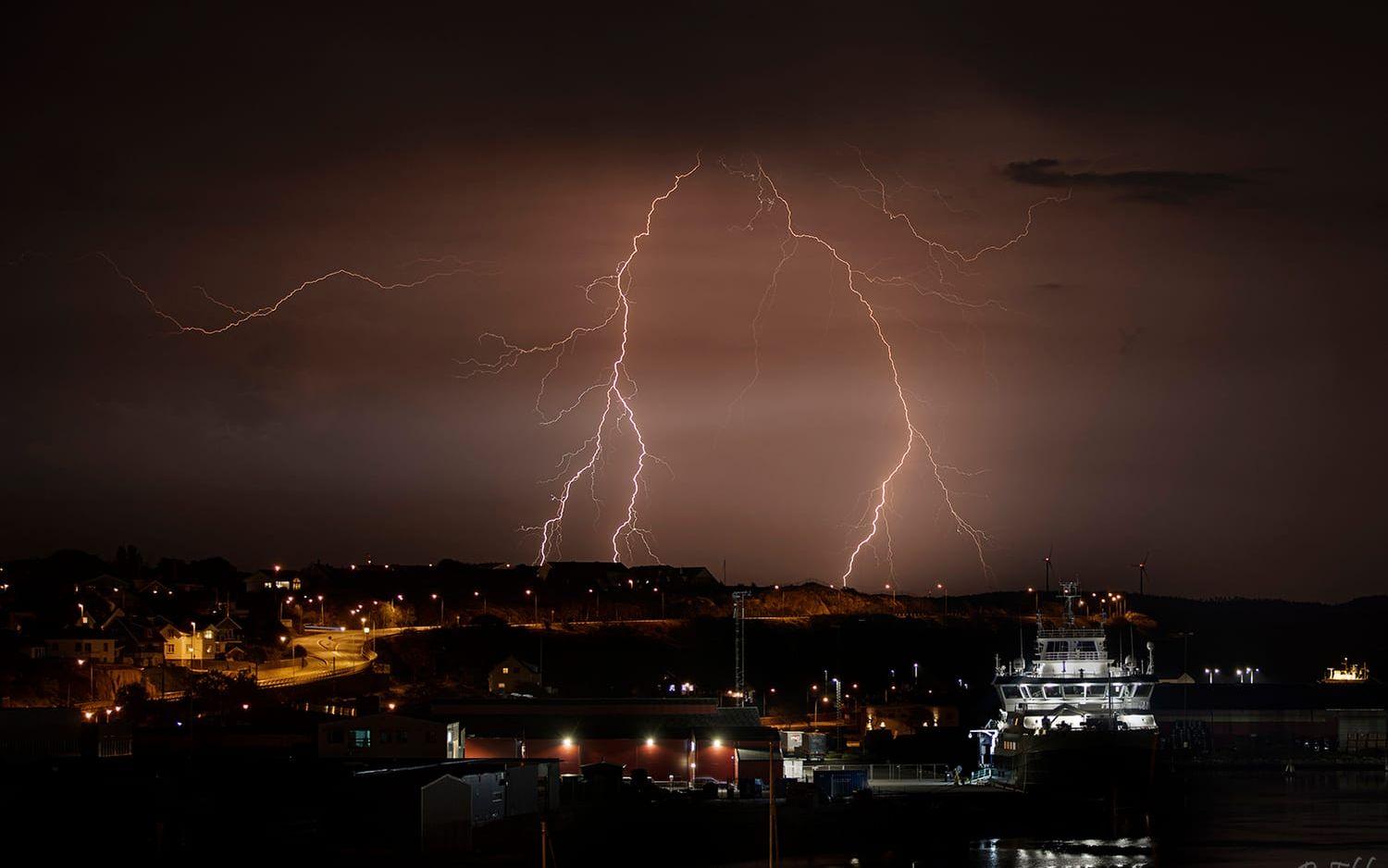 Åskovädret sett från Lysekil.