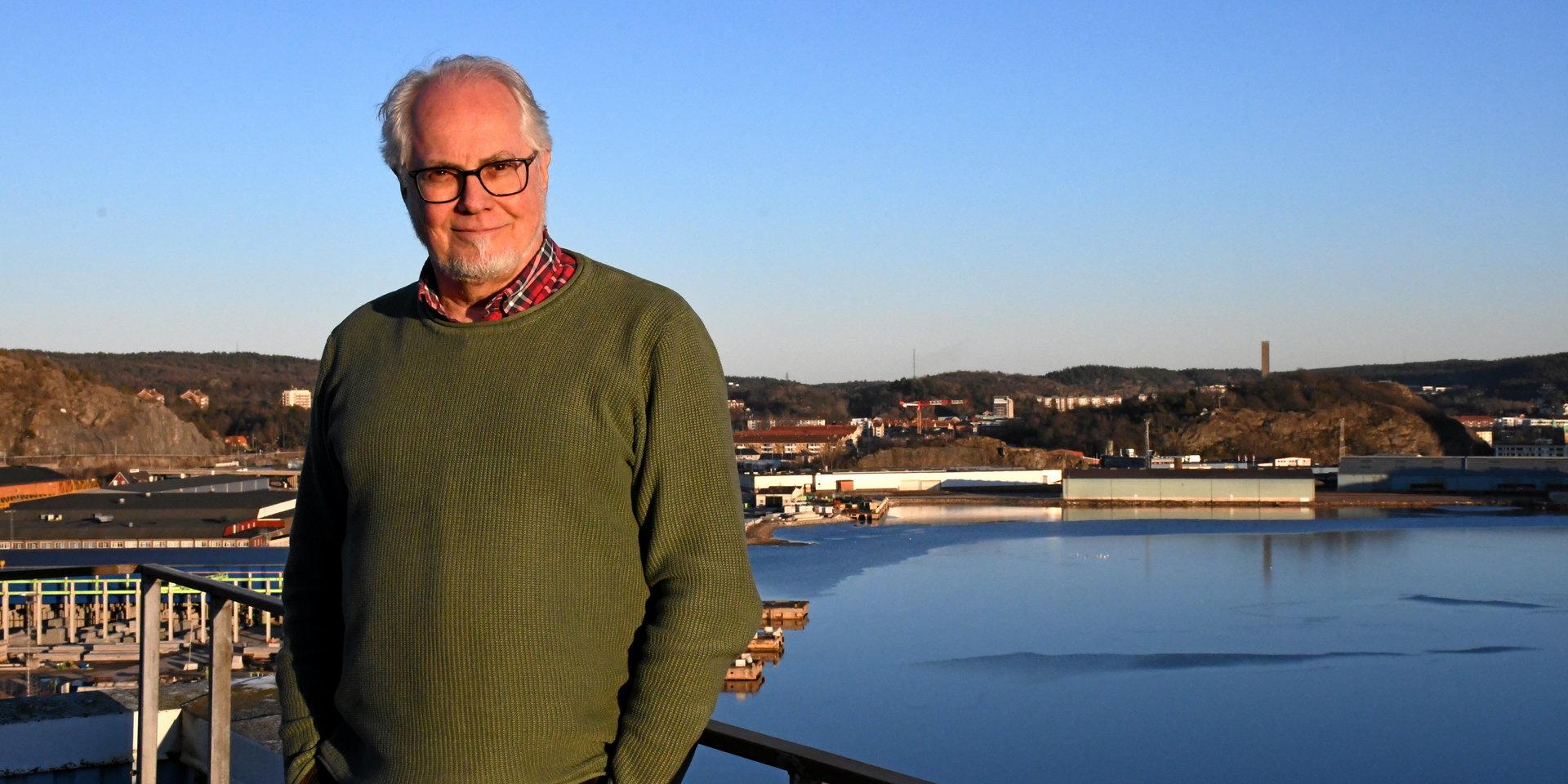 Nu ser Carl Casimir fram emot mer tid med barnen och barnbarnen. Men även segelbåten, huset och gitarren ska få lite mer kärlek.