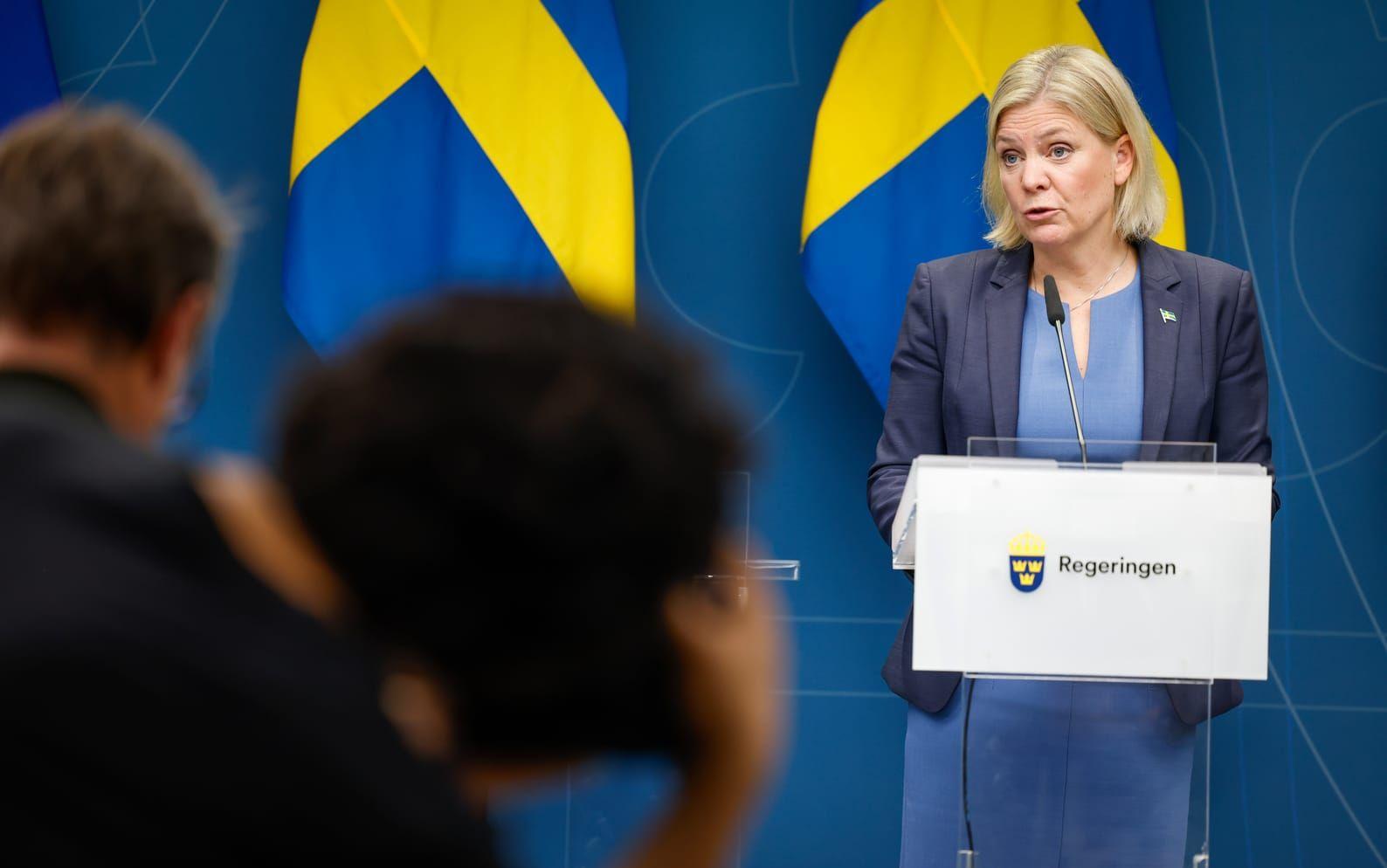 Statsminister Magdalena Andersson (S) håller pressträff med anledning av valresultatet under onsdagskvällen.