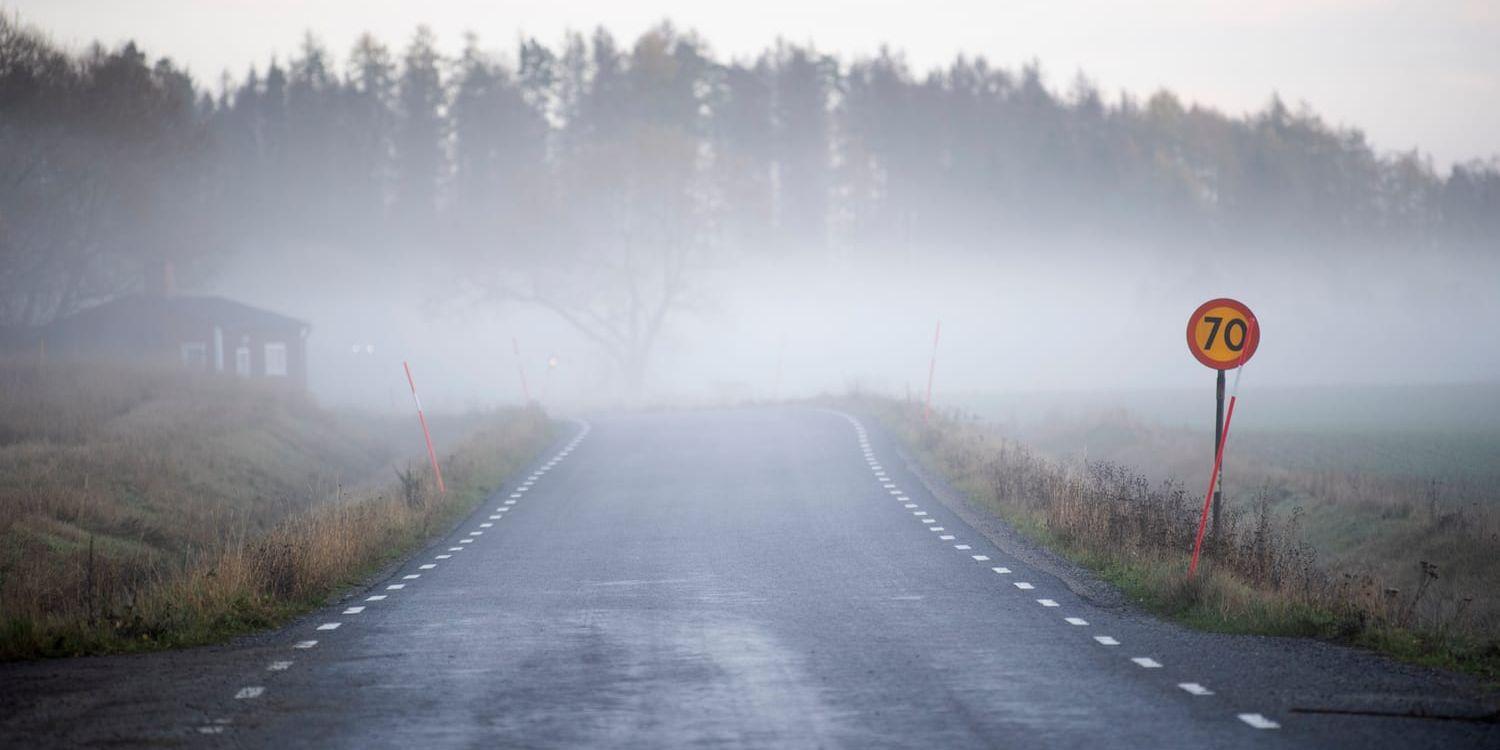 Vägens framtid är osäker. Utan stora satsningar från staten och svenskt näringsliv står Sverige stilla.