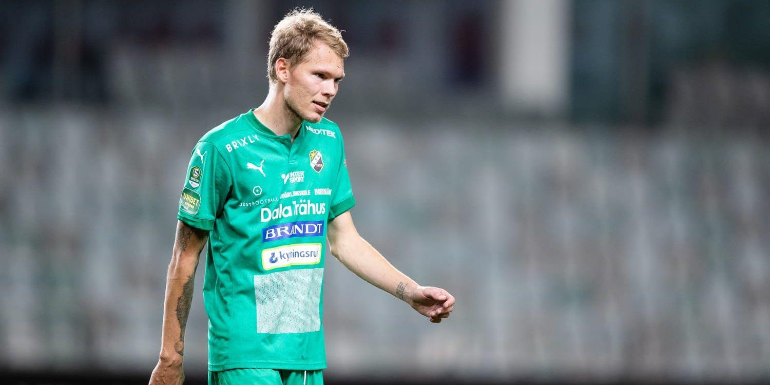 Joakim Olausson siktade på att stanna kvar på en hög nivå inom fotbollen. Nu är han klar för Västra Frölunda i division 2.