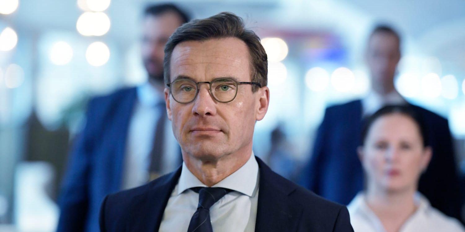 STOCKHOLM 20181114
Moderaternas partiledare Ulf Kristersson (M) på väg till en pressträff i riksdagens presscenter efter statsministeromröstningen. Omröstningen resulterade i 195 nej-röster och 154 ja-röster.
Foto: Janerik Henriksson / TT kod 10010